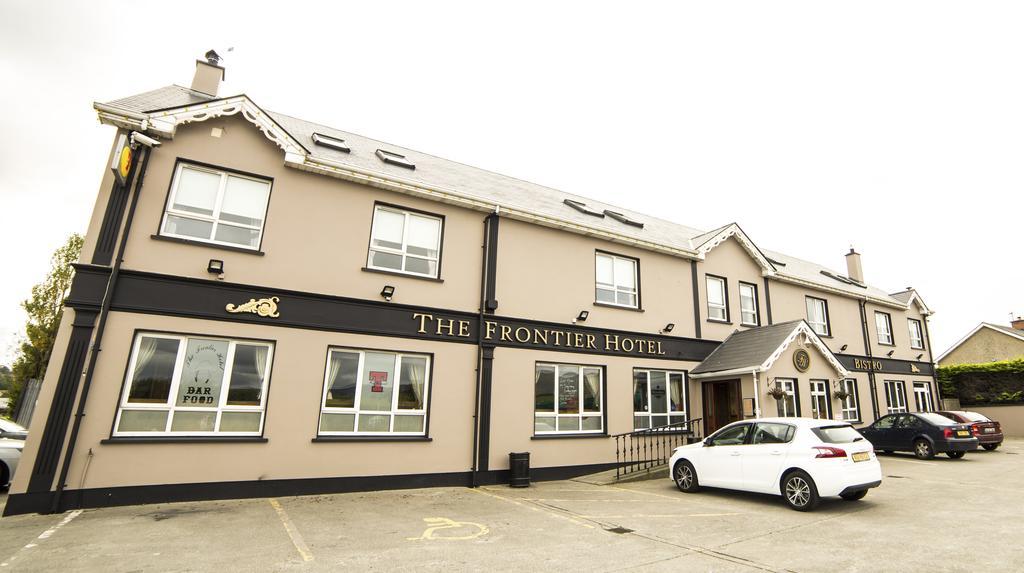 The Frontier Hotel Bridgend Exteriér fotografie