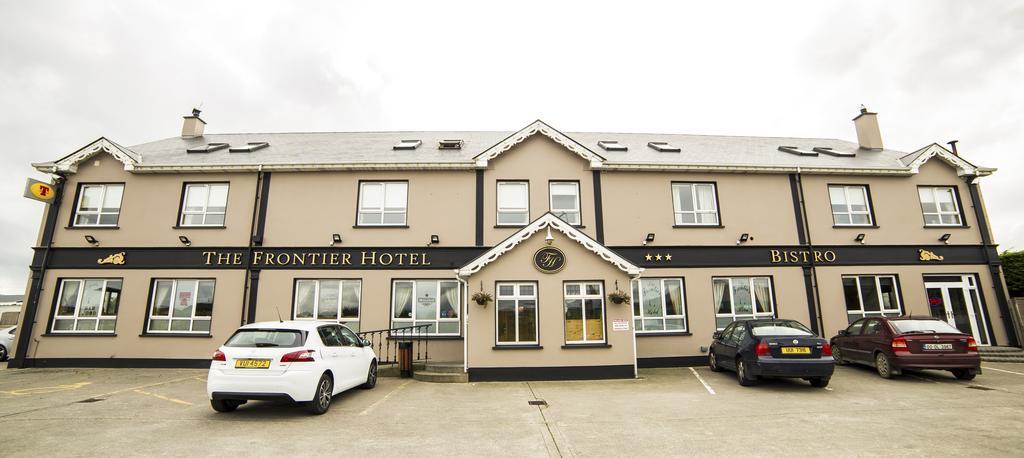 The Frontier Hotel Bridgend Exteriér fotografie