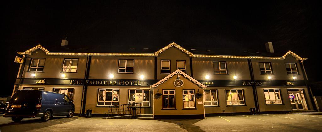 The Frontier Hotel Bridgend Exteriér fotografie